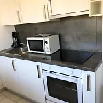 7'4 - Proche Frontiere De Bale Apartament *